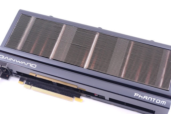 Фотография Gainward GeForce GTX 780 Ti Phantom