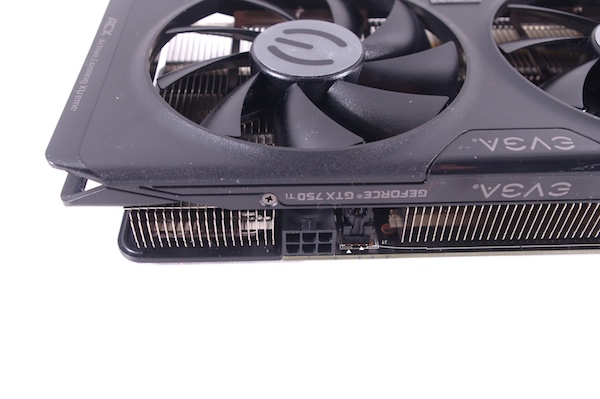 http://www.hardwareluxx.de/images/stories/galleries/reviews/2014/3x-gtx-750-ti/klein/geforce_gtx750_roundup-07.jpg