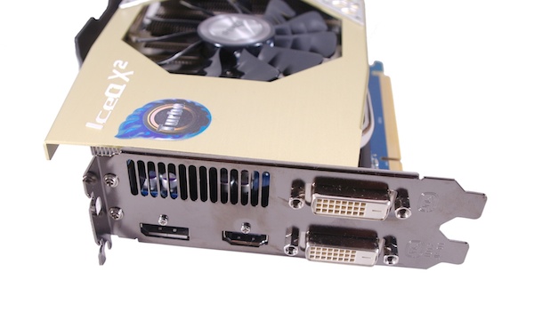 his radeon r9 290x iceq x2 turbo test-02