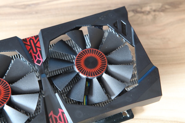 ASUS GeForce GTX 750 Ti Strix