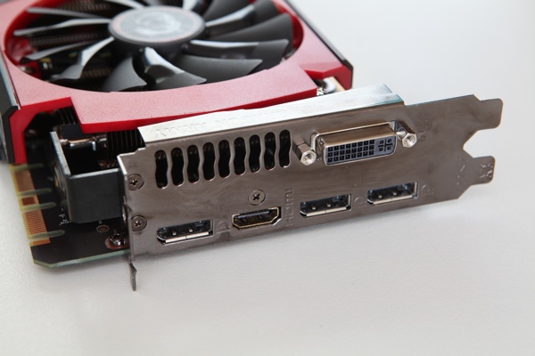 http://www.hardwareluxx.de/images/stories/galleries/reviews/2014/roundup-gtx980/msi-gtx980gaming-7-rs.jpg