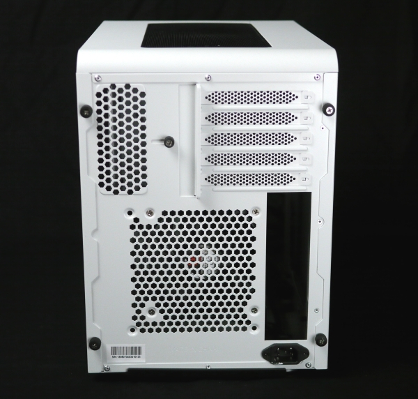 Тест и обзор: BitFenix Phenom Mini-ITX и Phenom Micro-ATX