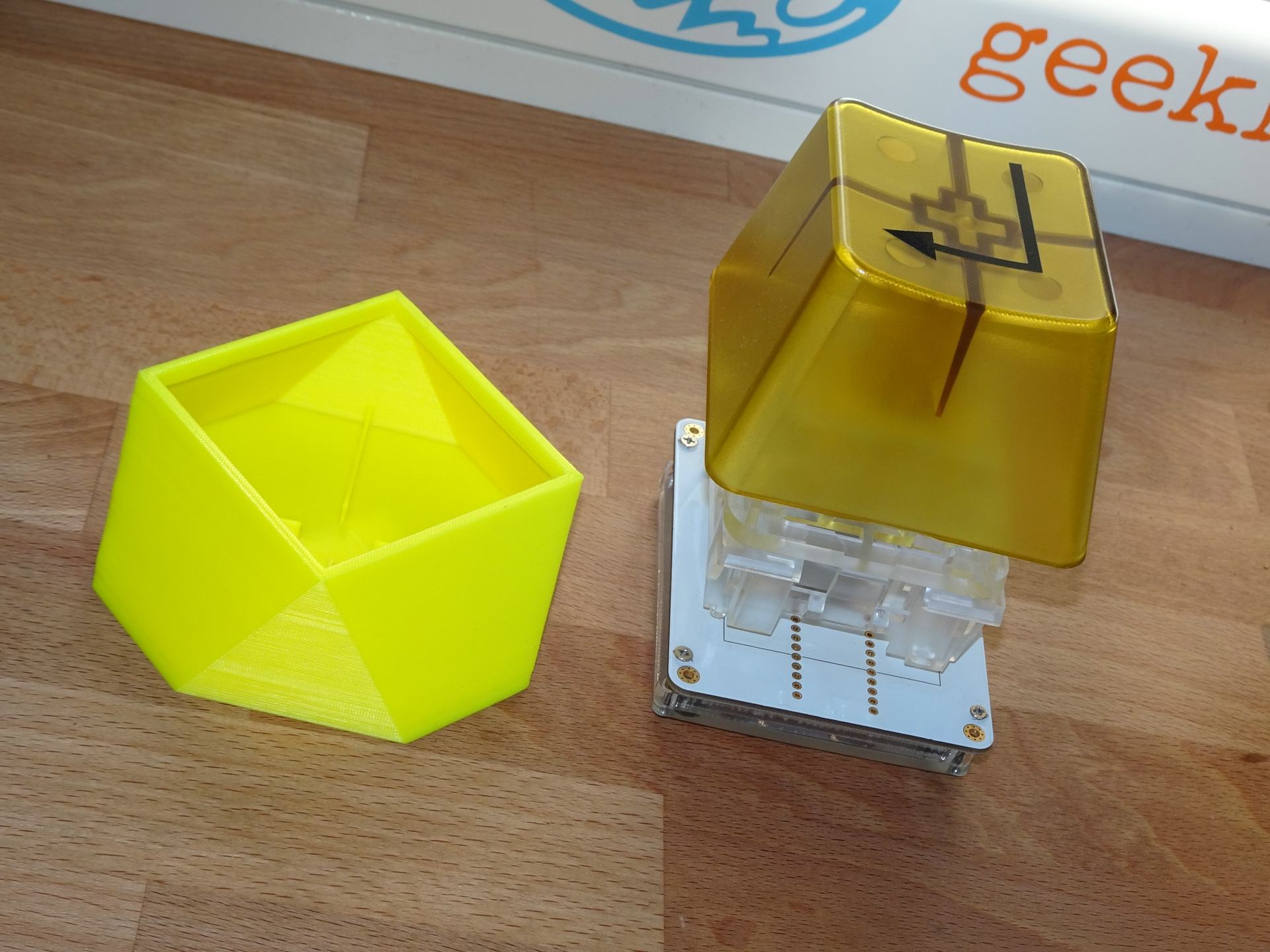 20220114-YMDK-is0-3D-case (1).JPG