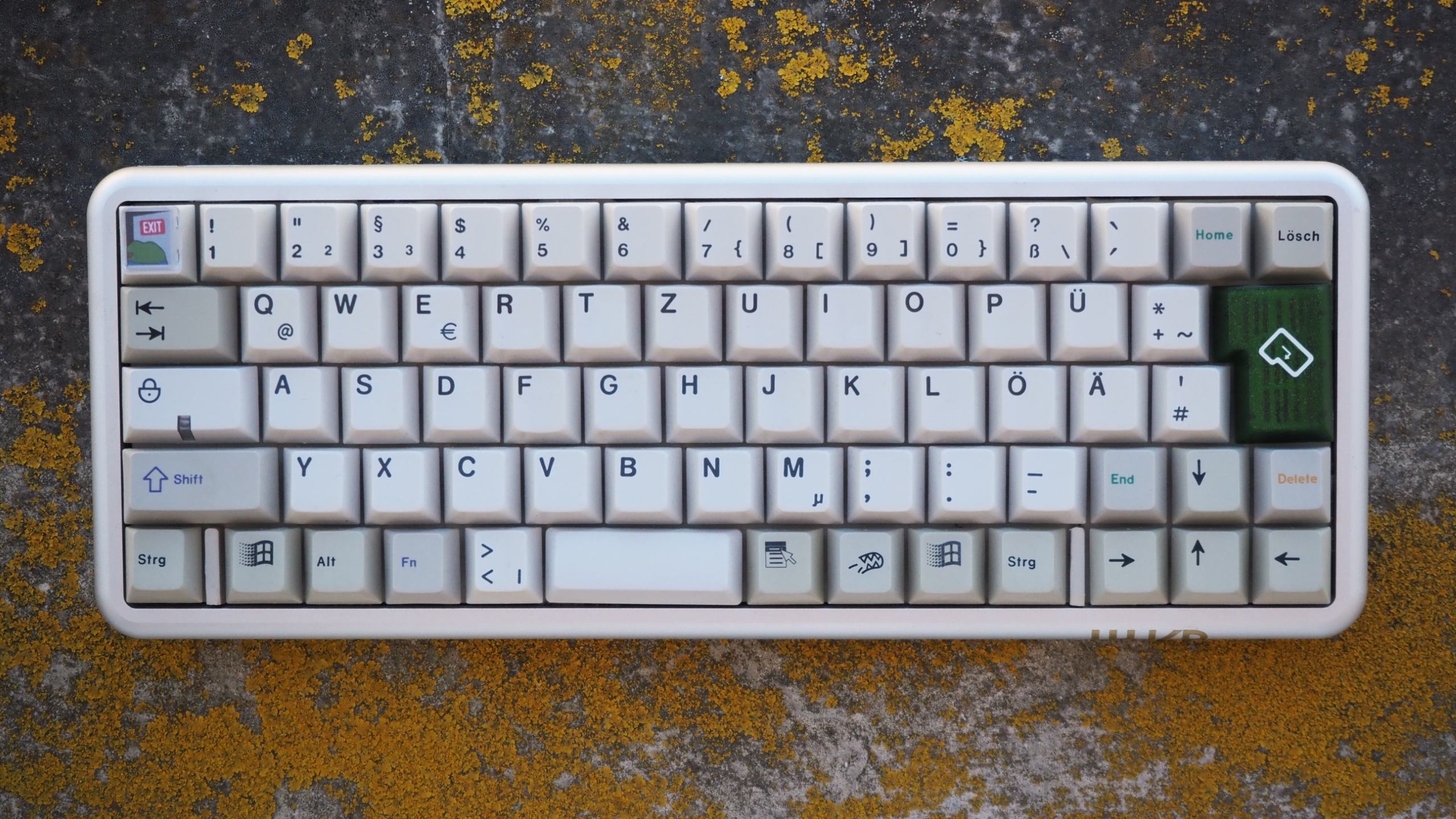 angrrrrry hacking keyboard (1).JPG