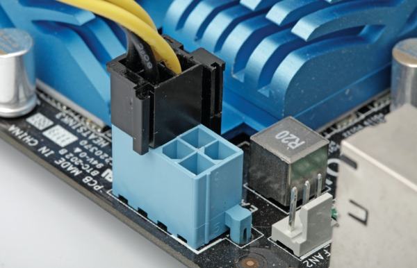 ATX12V.jpg