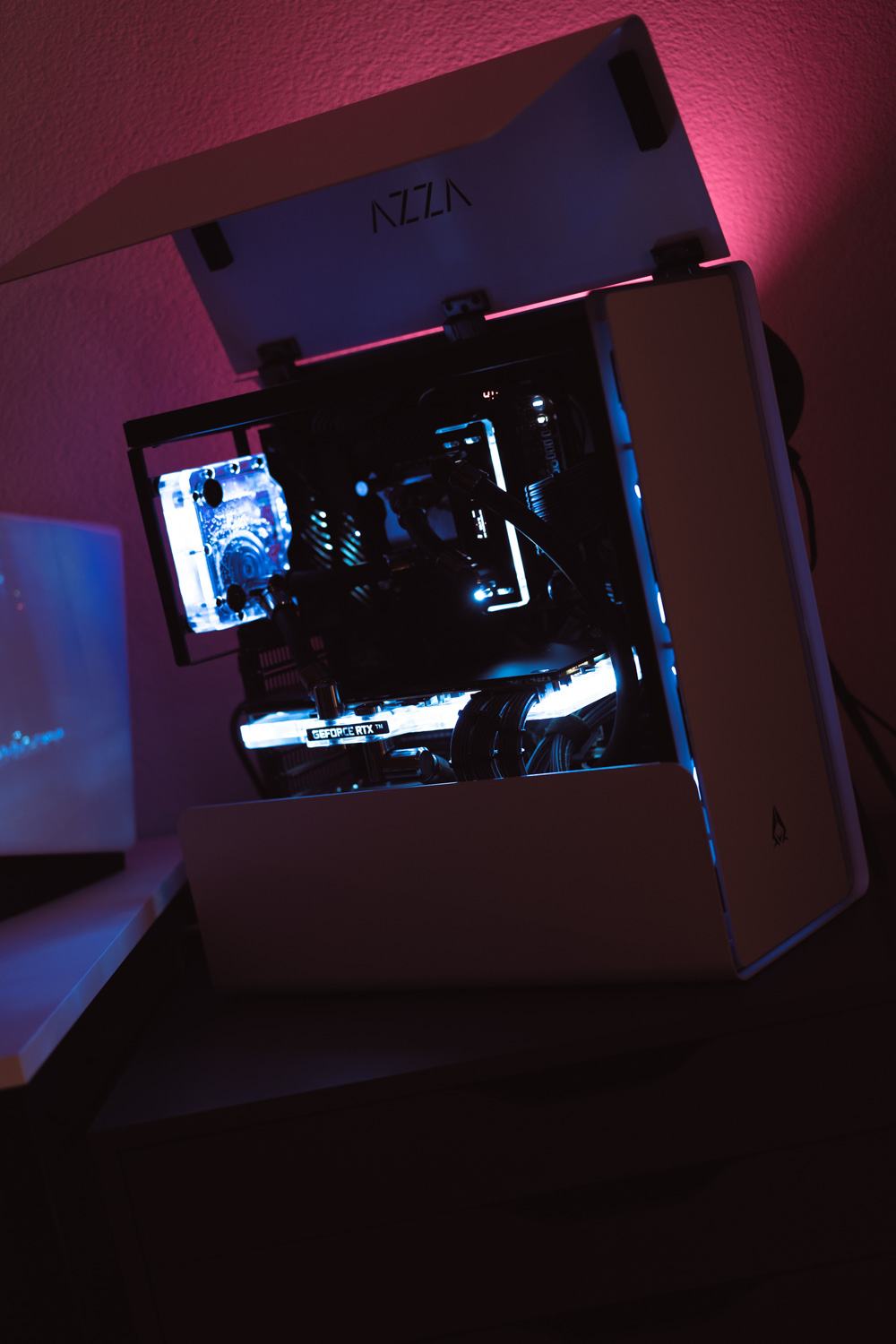 Azza_1edition_web-9.jpg