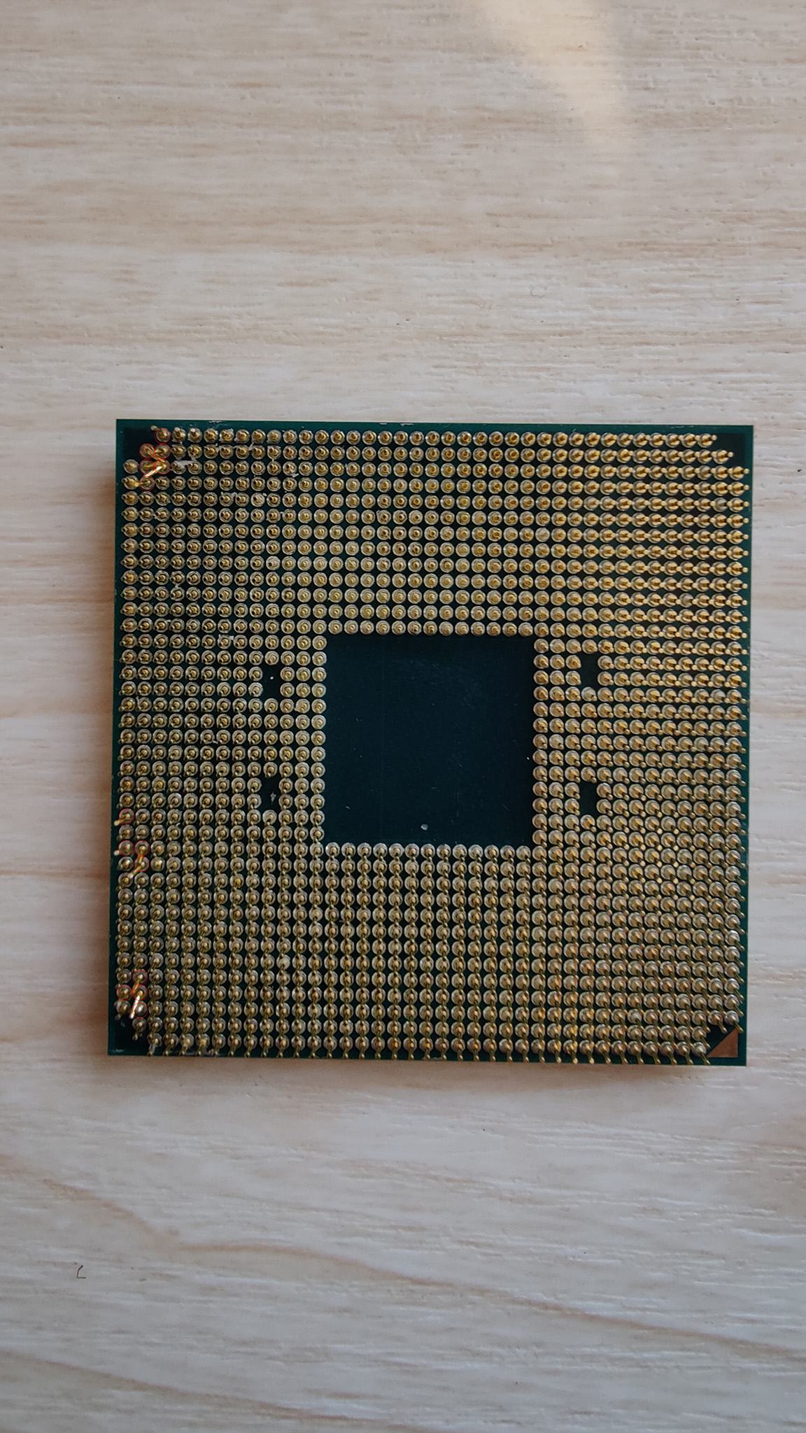 cpu_pins.jpg