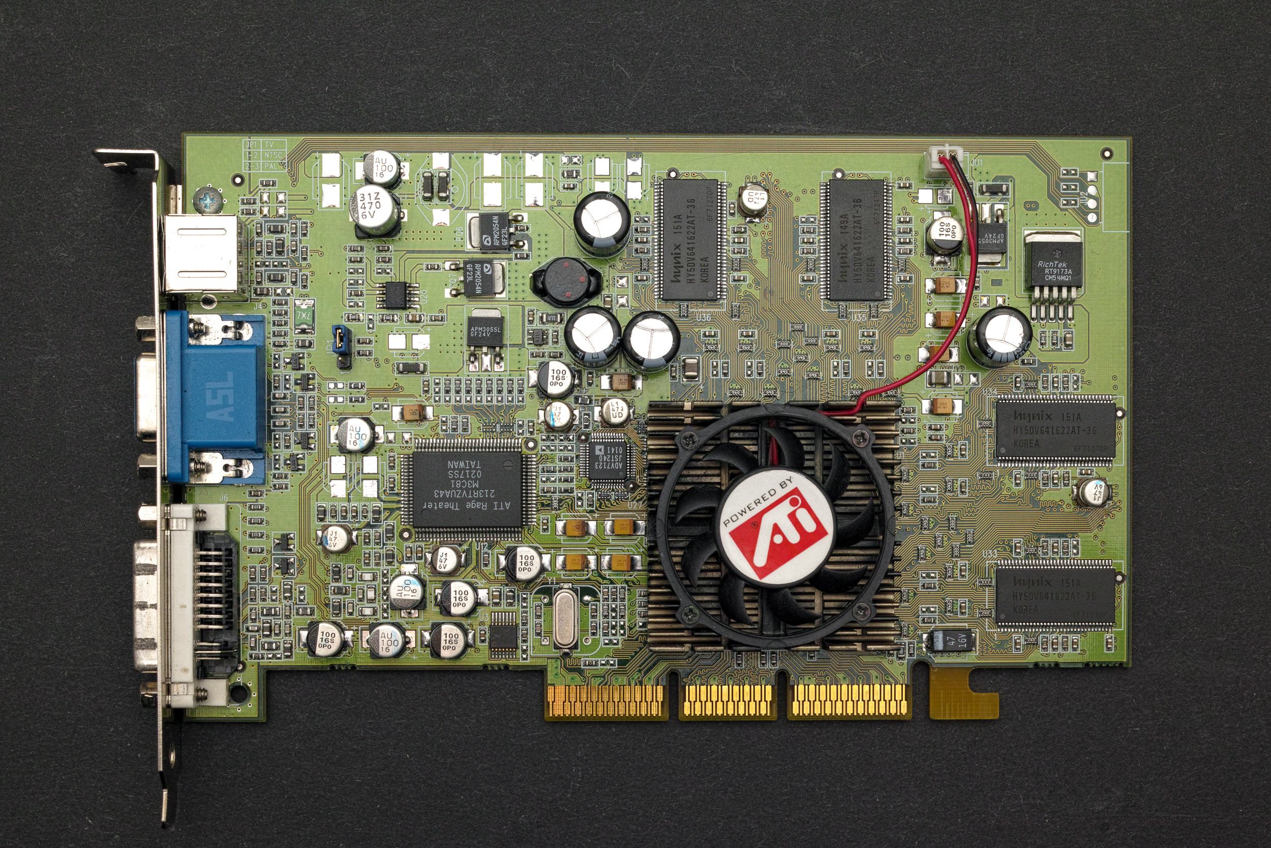 DP2M2976-4.JPG
