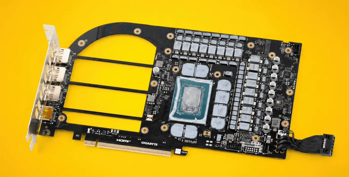 GA_RTX5080INFINITY_PCB.PNG