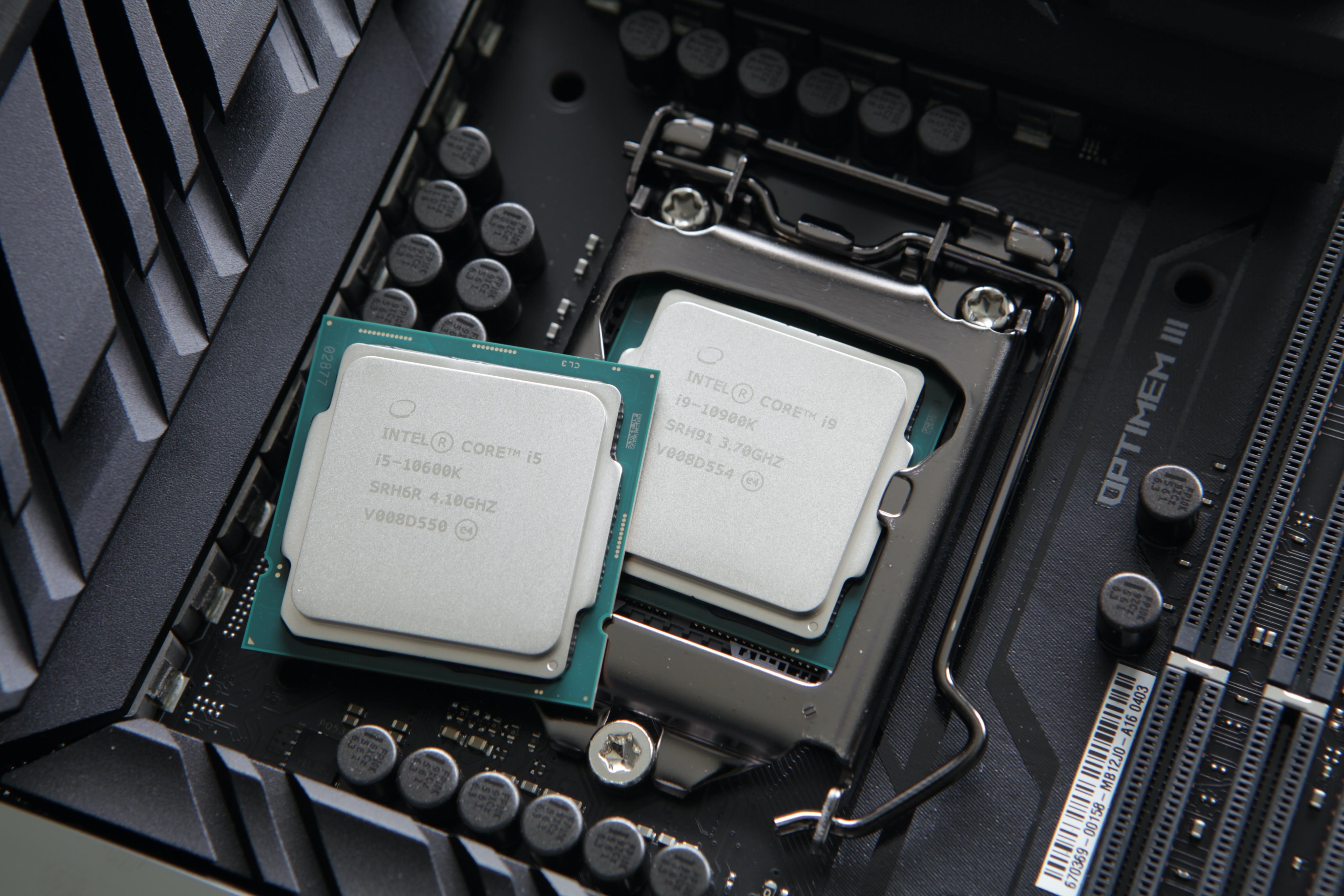 Intel-Comet-Lake-S-Samples-00009.jpg