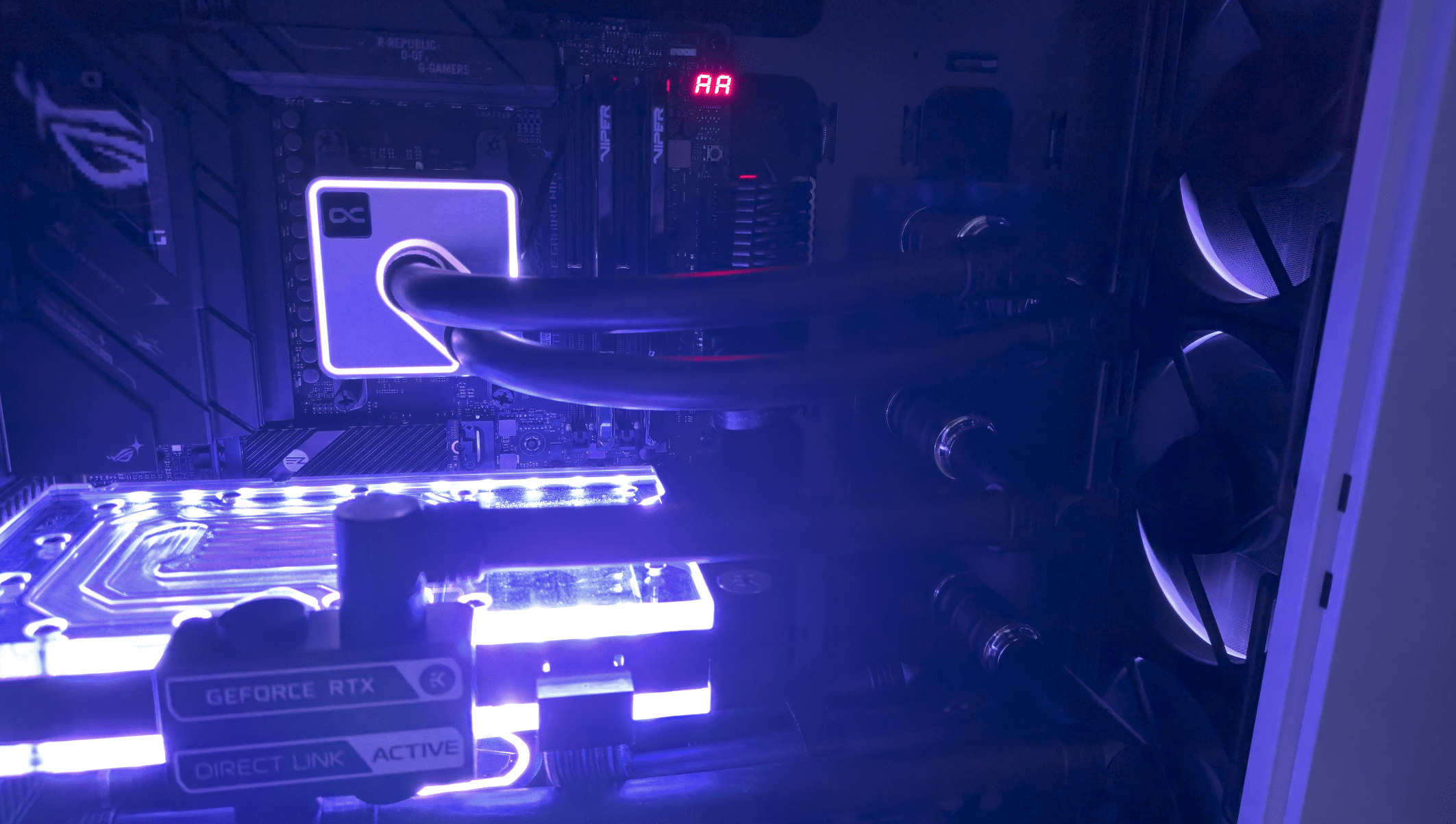 Mainboard Close.png