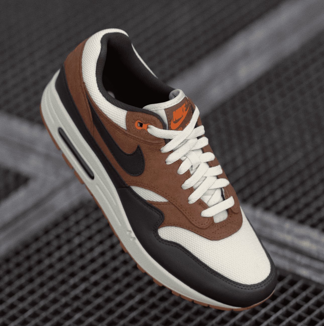 nikesn.PNG