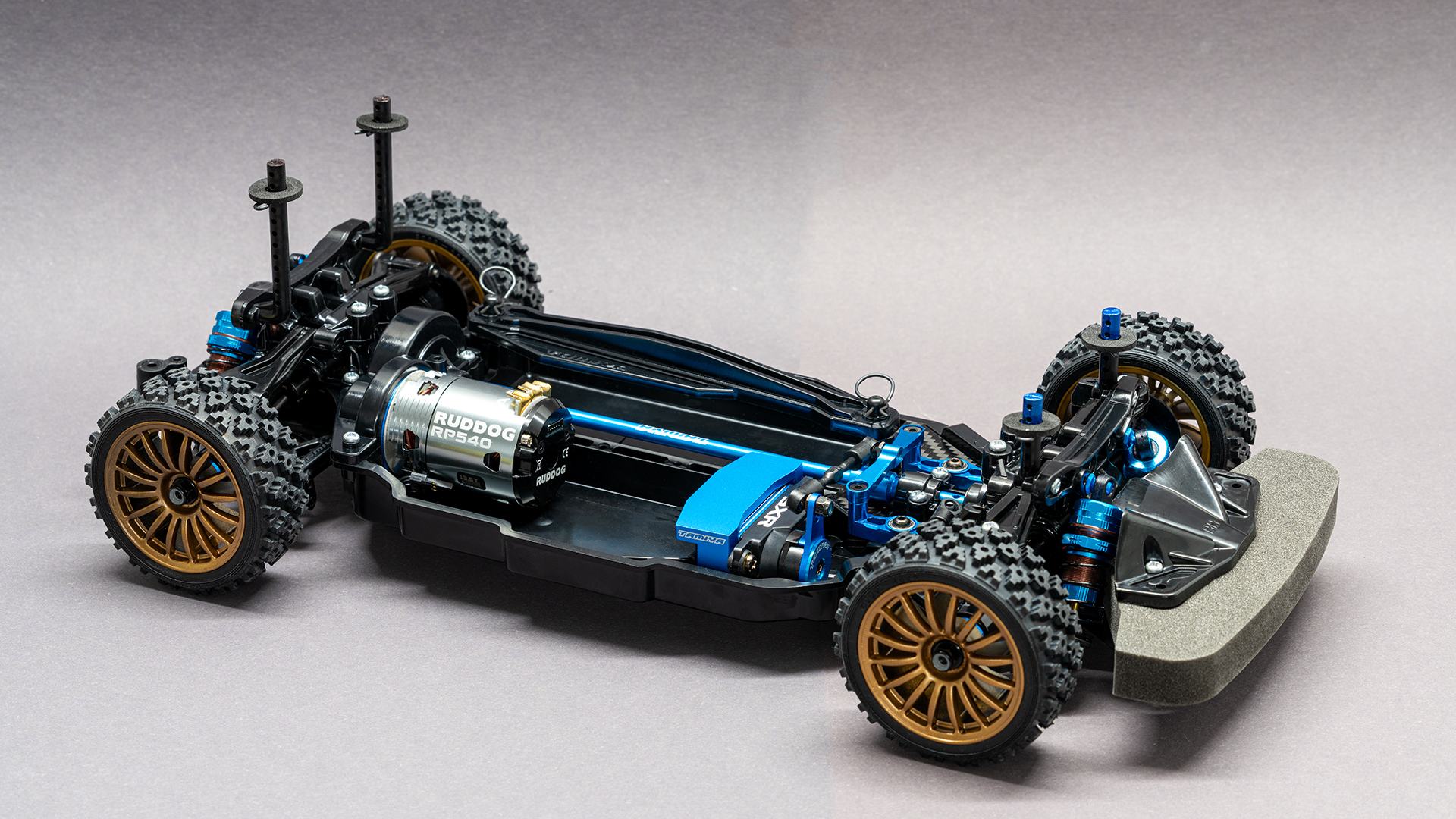 Tamiya Subaru Impres MC 99 Chassis.jpg