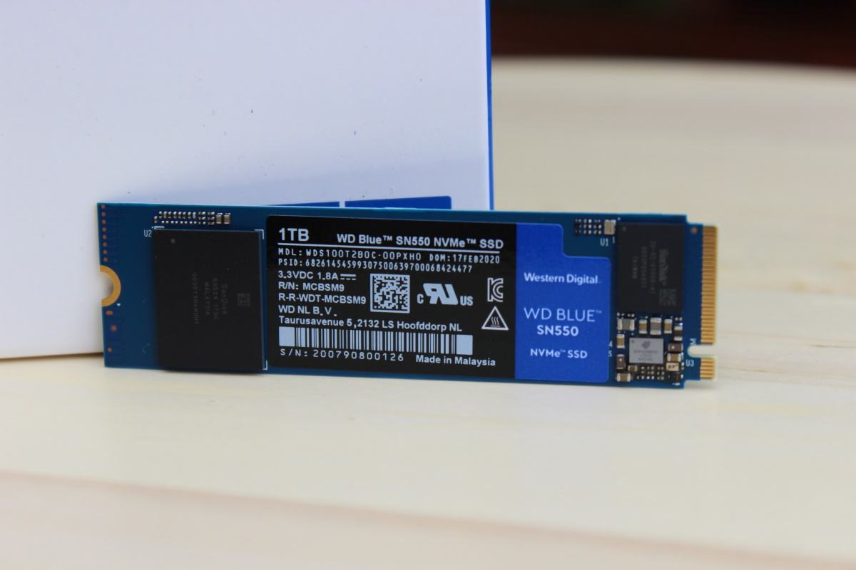 WD_SN550_front.JPG