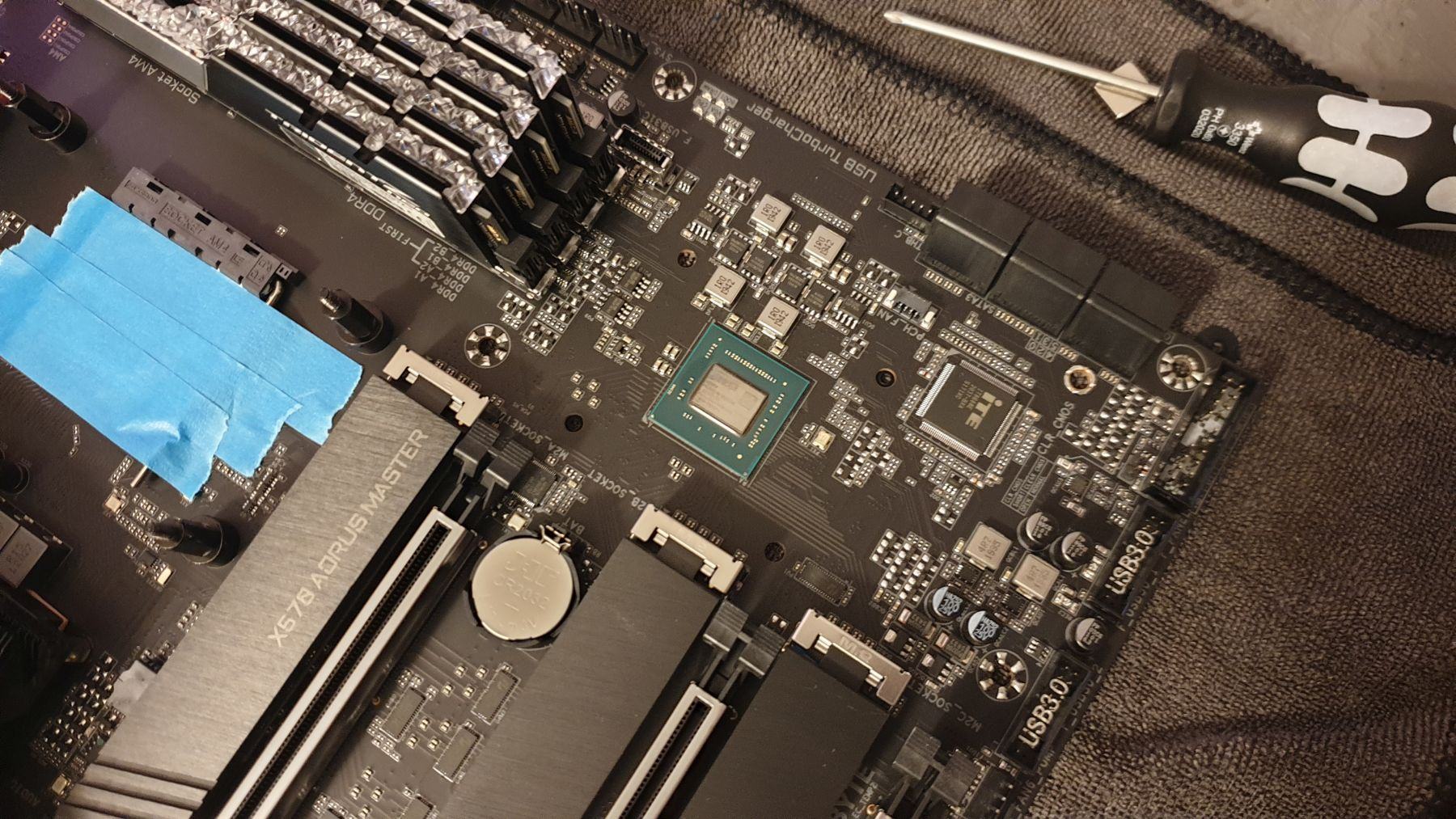 X570 (3).jpg