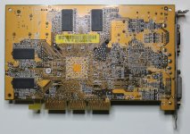 Chaintech GeForce 4 Ti4200 D128M (1).jpg