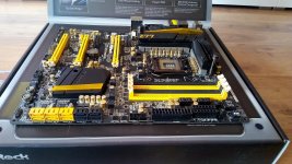 mobo3.jpg mobo3.jpg