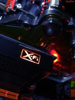 LianLi_schwarz_orange_X-Fi.jpg