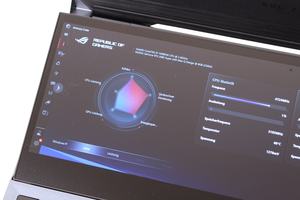 ASUS ROG Zephyrus Duo 15 GX550L im Test