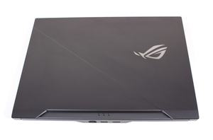 ASUS ROG Zephyrus Duo 15 GX550L im Test