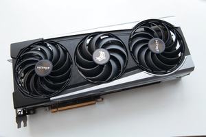 Sapphire Radeon RX 6800 XT Nitro+