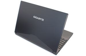 Gigabyte Aero 15X mit NVIDIA GeForce GTX 1070 Max-Q