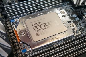 Unboxing des Ryzen Threadripper der 2. Generation