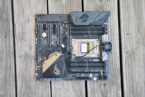 ASUS ROG Zenith Extreme