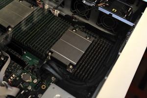 Server mit AMD Naples auf dem RYZEN Tech Day