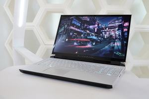 Alienware Area-51m R1