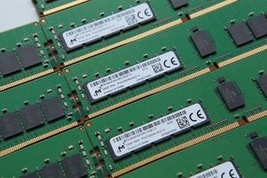 Micron MTA18ASF2G72PDZ-3G2E1