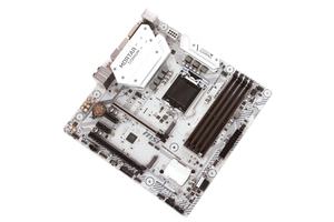 Das MSI B360M Mortar Titanium in der Übersicht.