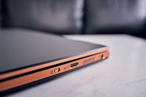 MSI Summit E13 Flip Evo