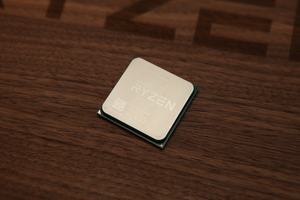 AMD RYZEN 7 1800X Reviewers-Package