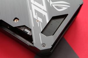 ASUS ROG Strix Radeon RX 6600 XT