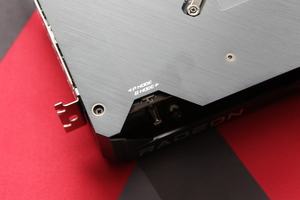 ASUS ROG Strix Radeon RX 6600 XT