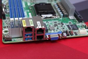 ASRock Rack E3C256D4ID-2T