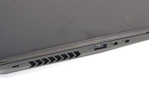 XMG Pro 15 und PRO 17 im Doppeltest