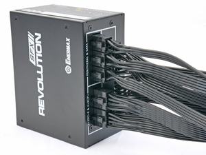 Enermax Revolution SFX 650W
