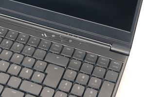 XMG Neo 15 im Test