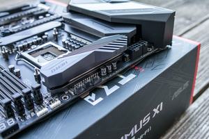 Intel Core i9-9900K