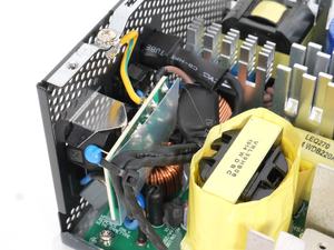Phanteks AMP 650W
