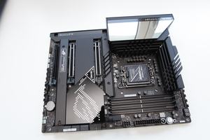 ASUS ROG Maximus Z690 Hero