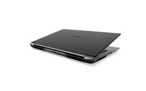 XMG Neo 17 E19