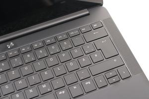 Razer Blade Stealth und Core V2 im Test