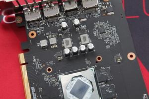 ASUS ROG Strix Radeon RX 6600 XT
