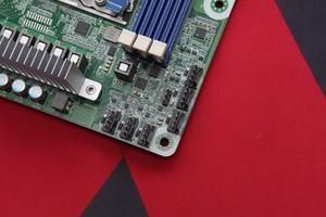 ASRock Rack ROMED6U-2L2T