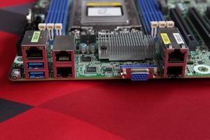 ASRock Rack ROMED6U-2L2T