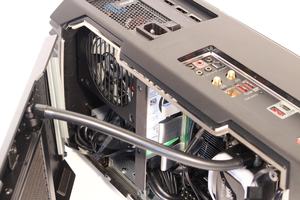Corsair One i160 im Test