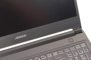 Gigabyte AORUS 5 im Test